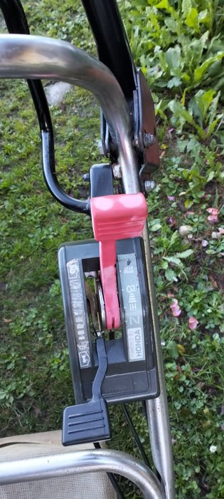 Mașină de tuns gazon honda