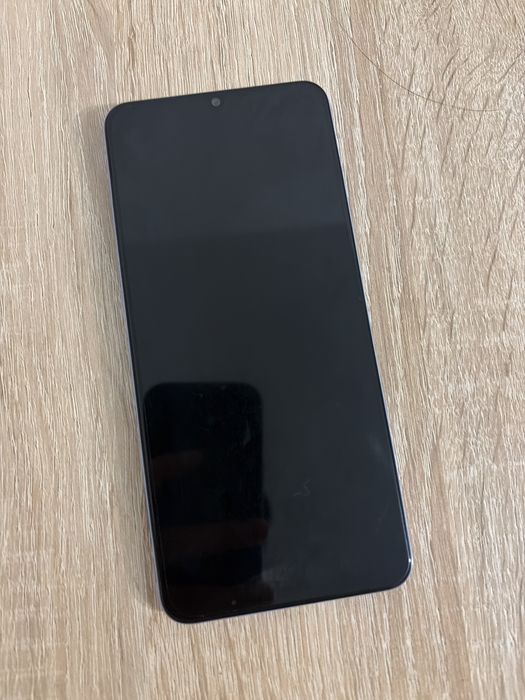 Реалми нот 50  на 128гб