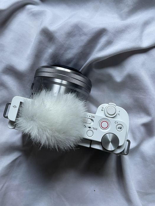 Sony ZV E10 Уникальная Белая модель