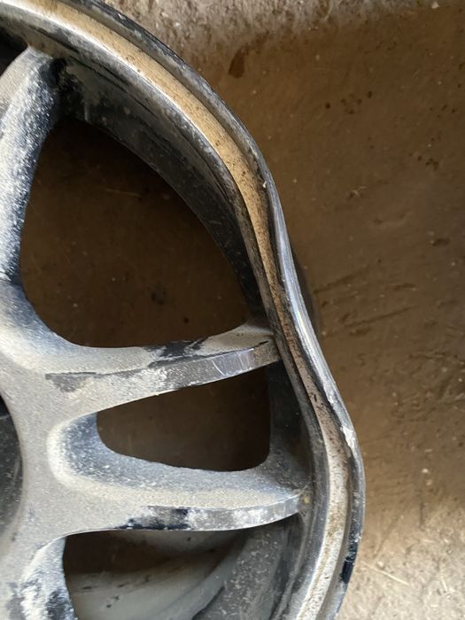 Продам титанки 4 штук