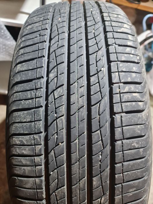 215/55/18_95Н Продам шины