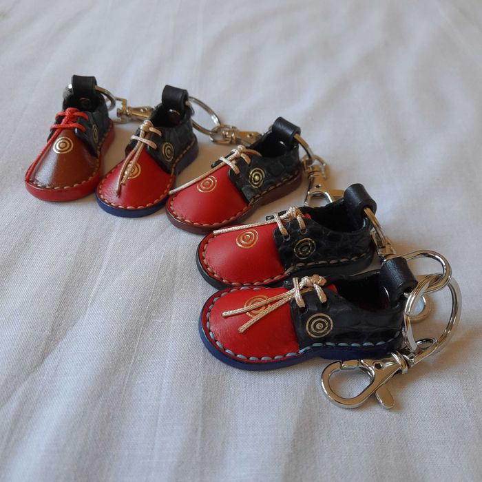 Ключодържател „Обувчица“ Кожен сувенир