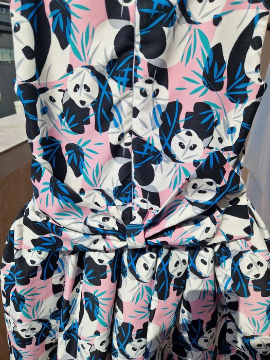 Официална детска рокля от магазин Точици с панди