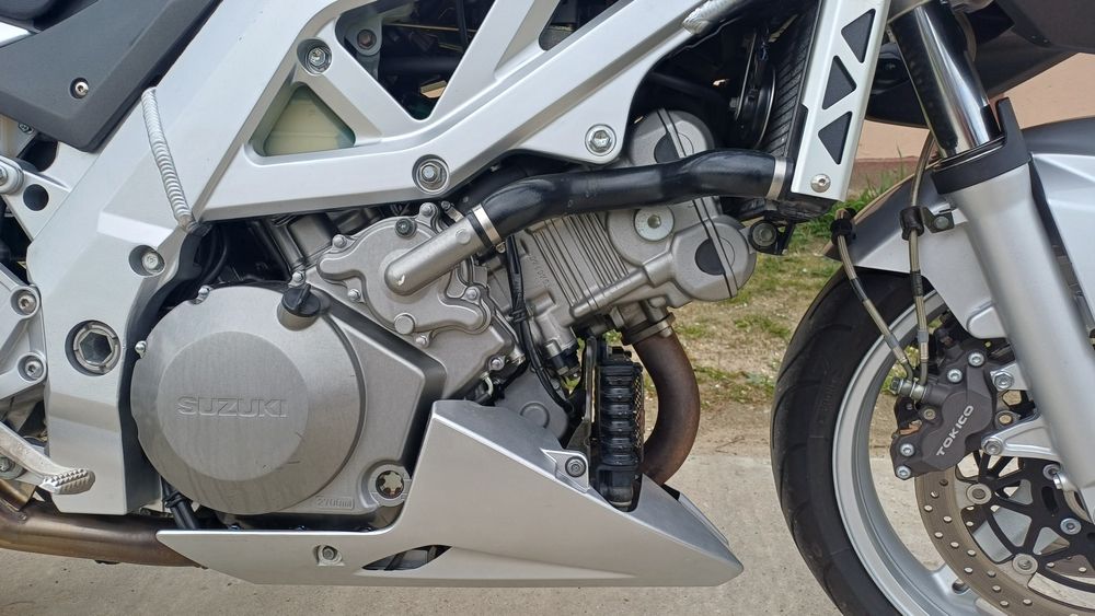 Suzuki SV 1000S  28 000 km