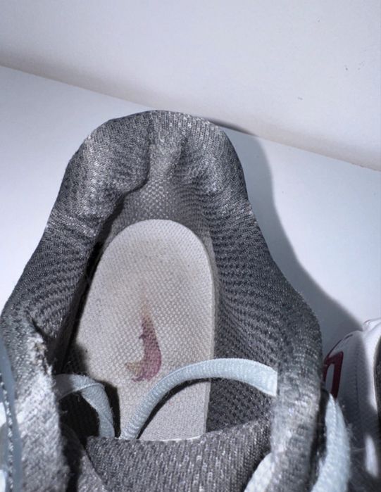 Adidasi nike sala/ alergat