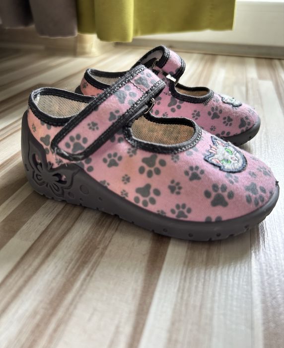 Детски пантофи Колев и Колев