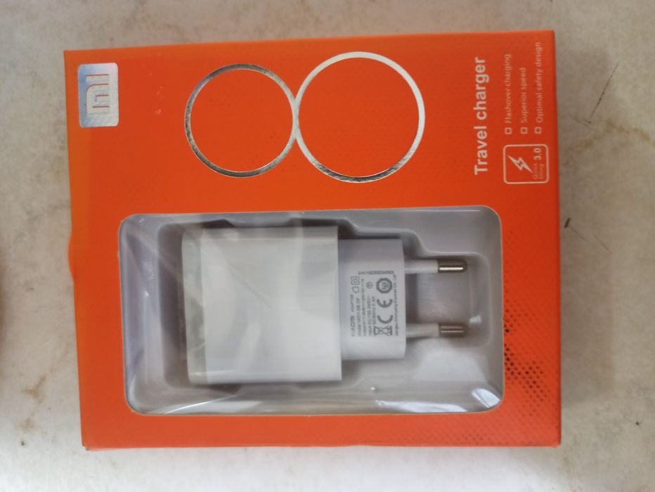 Redmi telefoni uchun zaryadnik