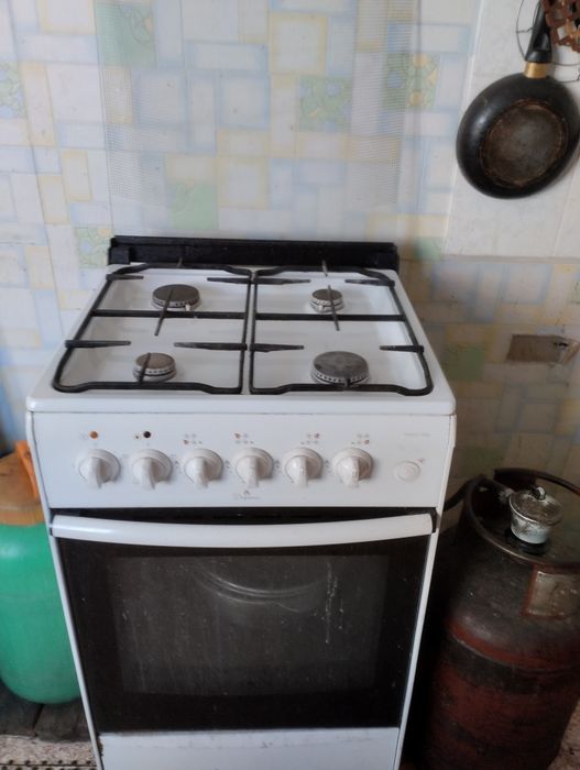 Продаю б/у мебель  .  Город Макинск