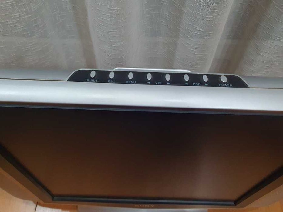 Продается монитор