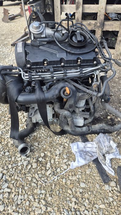 Двигатели/Мотори за VW,Ауди,Сеат,Шкода 1.9 ТДИ Помпа-Дюза 90кс BRU,BXF