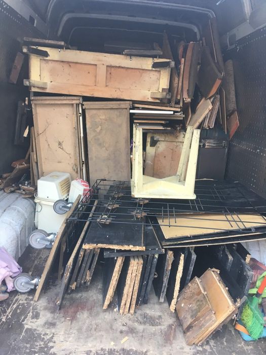 Evacuare, debarasare apartament, casă ,curte