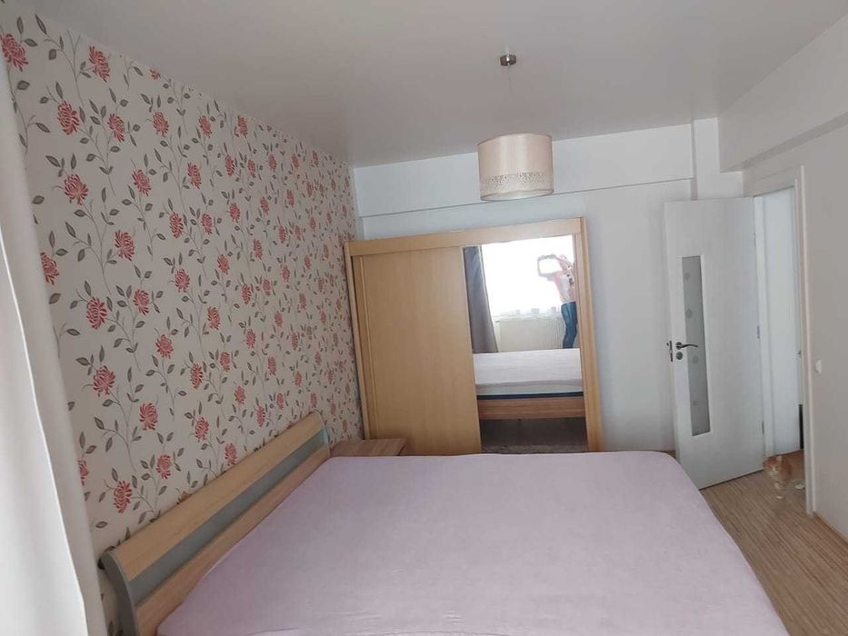 Închiriez apartament 2 camere Zamca