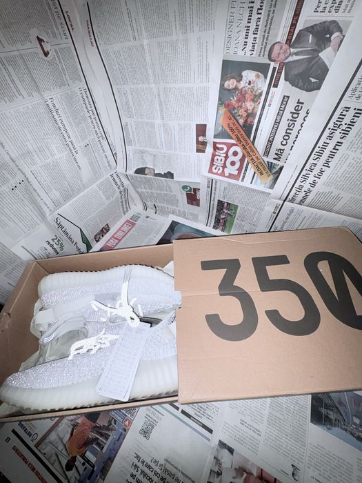 Yezzy Boost 350 V2 EF2367