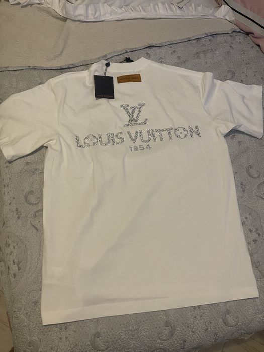 Tricou nou louis vuitton cu eticheta