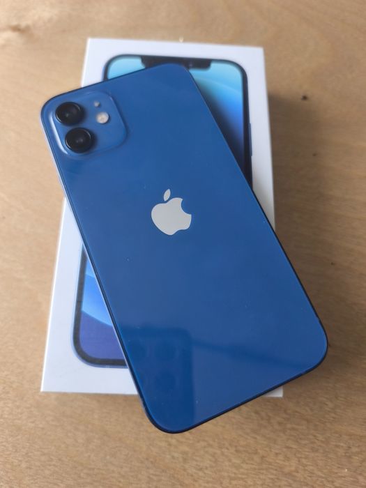 Продам iPhone 12