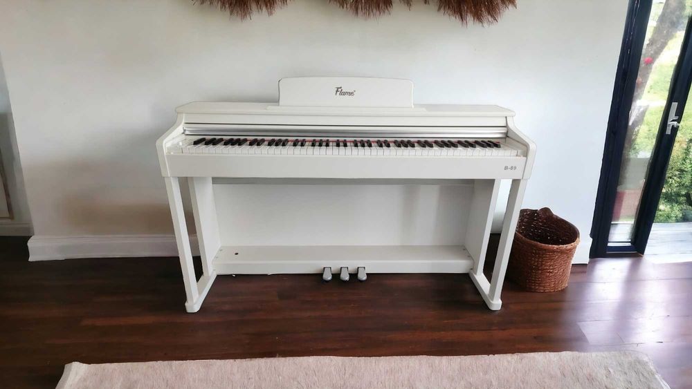 Set Pian Digital Flame B89 WH Alb + Scaun Classic Cantabile