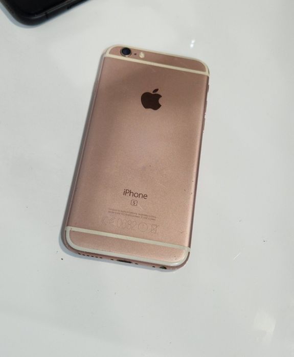 Telefon cu touchscreen