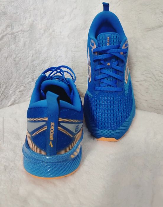 Brooks Levitate 6 Nr 41 noi