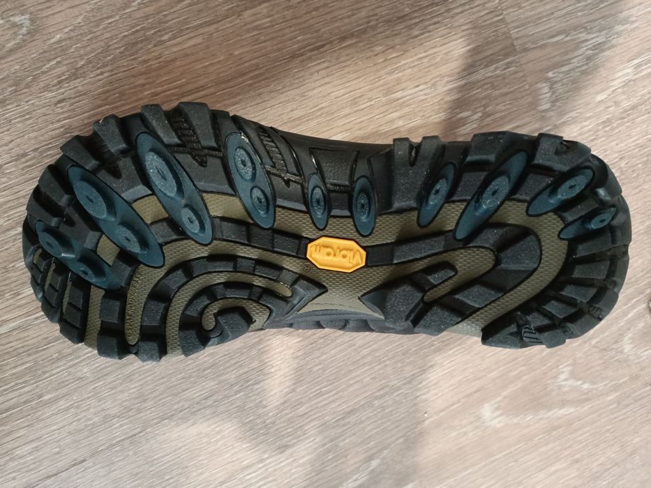 Кроссовки Меррелл