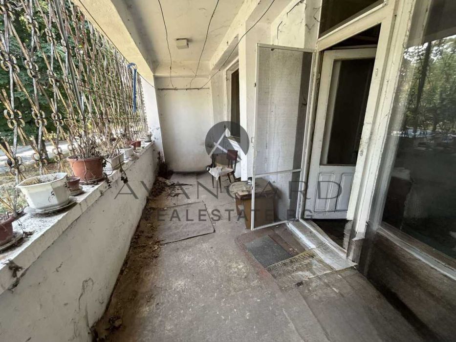 Продава се Двустаен апартамент в Пловдив, Кършияка - 77 кв.м за 1168 €/кв.м - Снимка #4