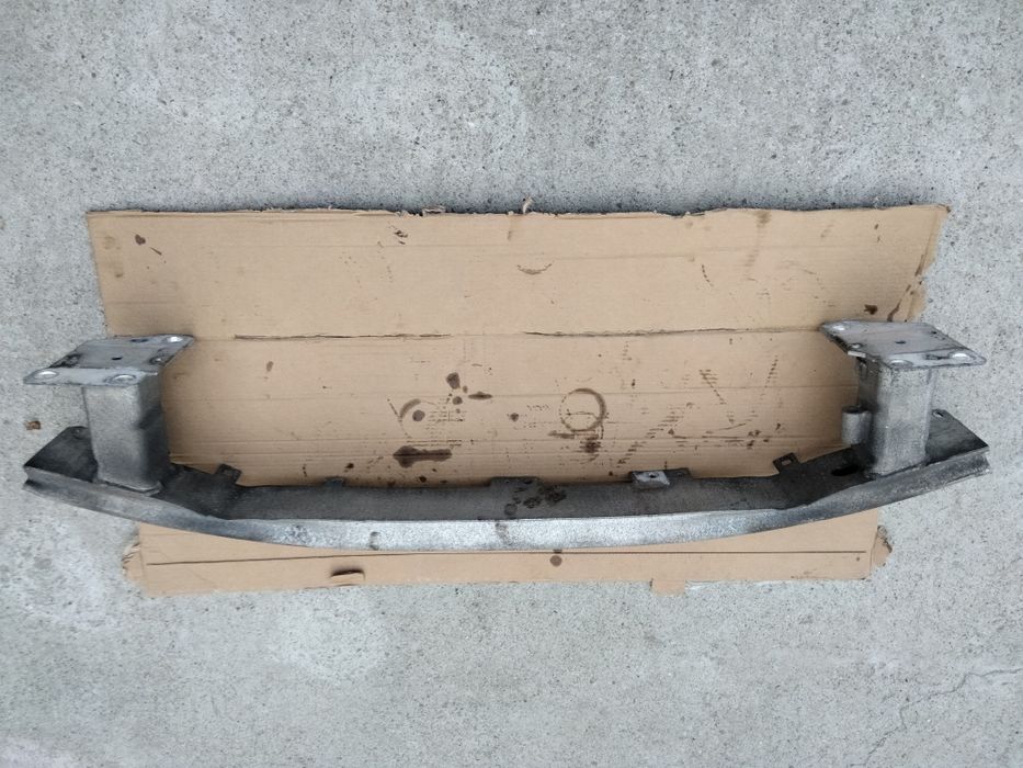 Întaritură bară față Renault Megane 3  1, 5 dci