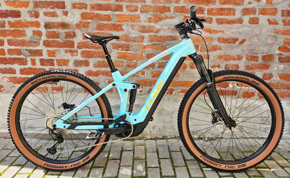 Електрически карбонов велосипед E bike CUBE STEREO 140 Race, BOSCH CX, 750 Wh Smart System