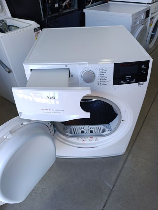 Сушилня AEG SERIES 7000 Капацитет на сушене 7кг
Енергиен клас А+++
Про