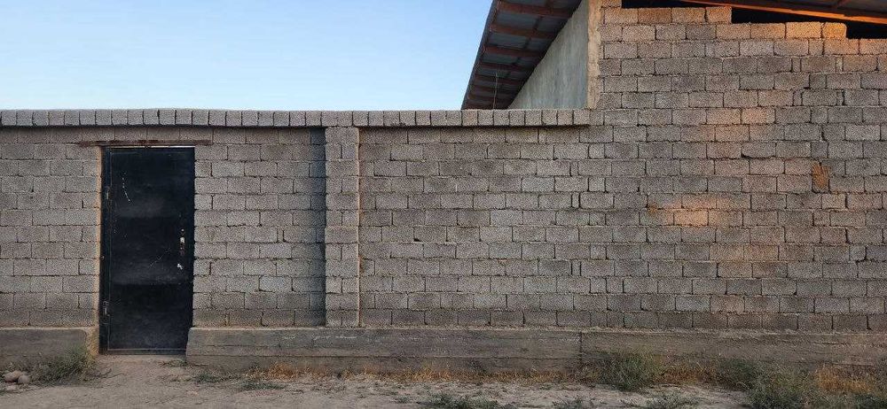 Parkentdagi dala xovlimga ijaraga oila qo'yaman