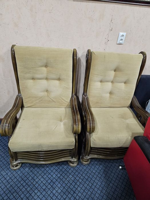 Продам два кресла