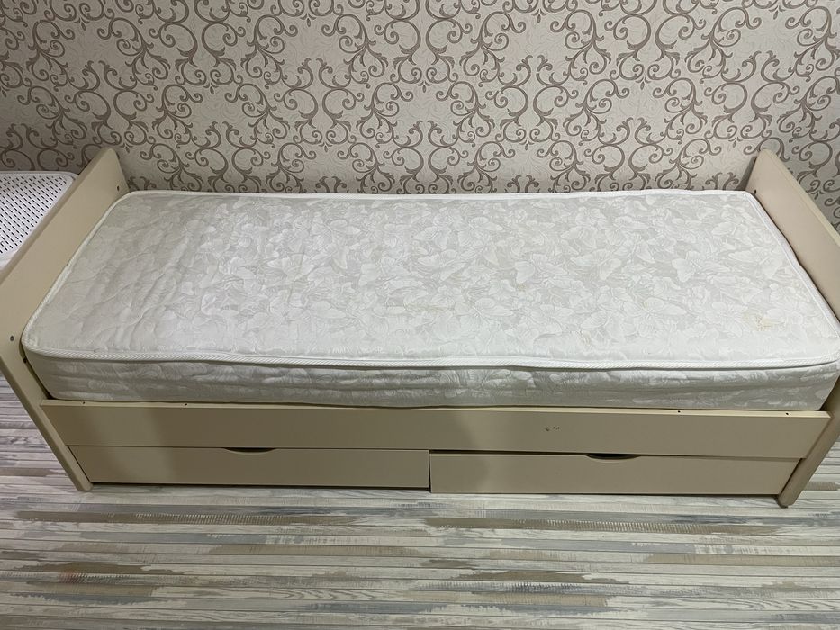 Детская кровать трансформер Жираф