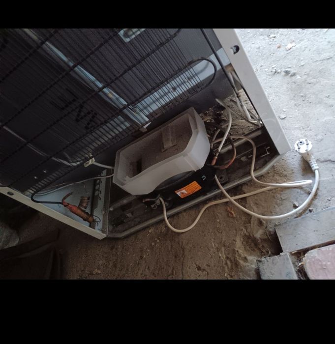 Холадилник снайга холати яхши хамма нарсаси радной  Буйи 1.70дан балан