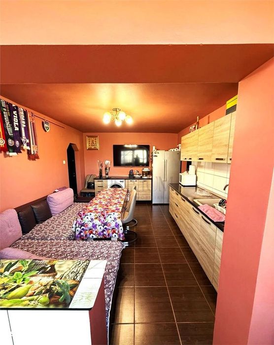 Soarelui - Renovat - 4 Cam - 2 Bai - Etaj 3 - Centrala Proprie - Boxa — fotografia 1