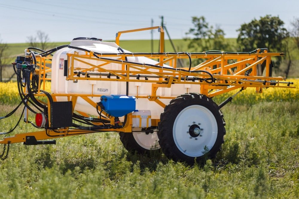 Опрыскиватель Одиссей 2500-18