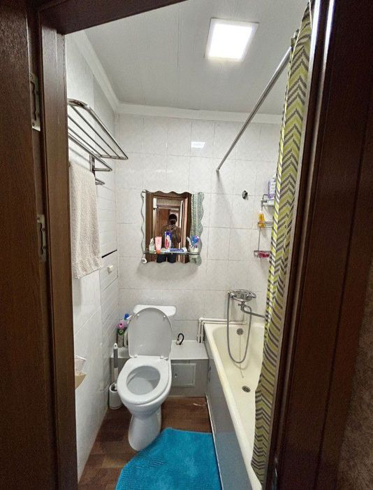 Novza metrosi oldida 2/2/4 50m² boʻlgan shinam kvartira ijaraga