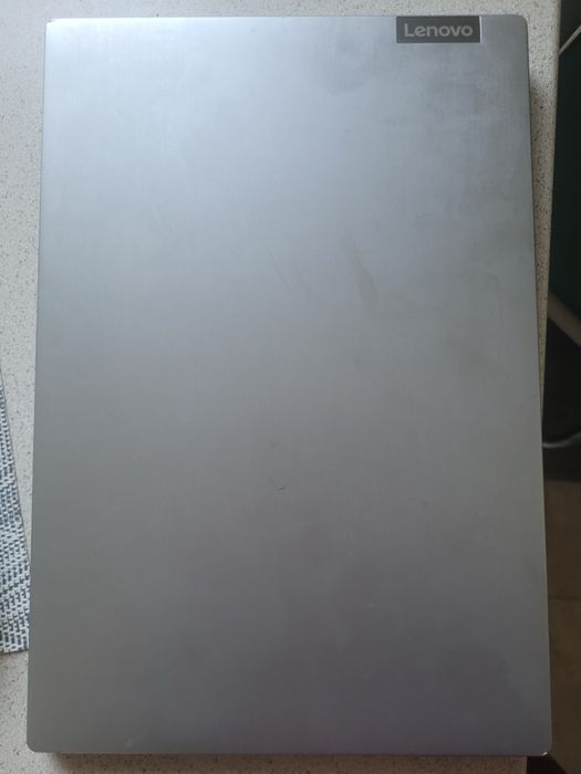 Laptop Lenovo  Ideapad  15,6 inch