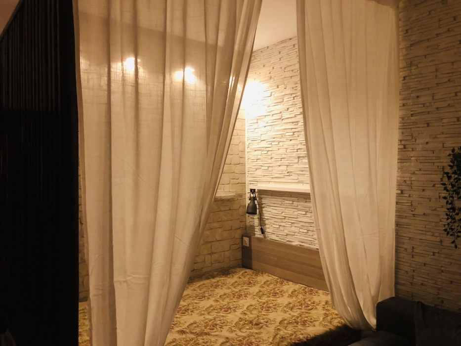 Studio Garsoniera de închiriat.
Total echipata și mobilata( inclusiv m