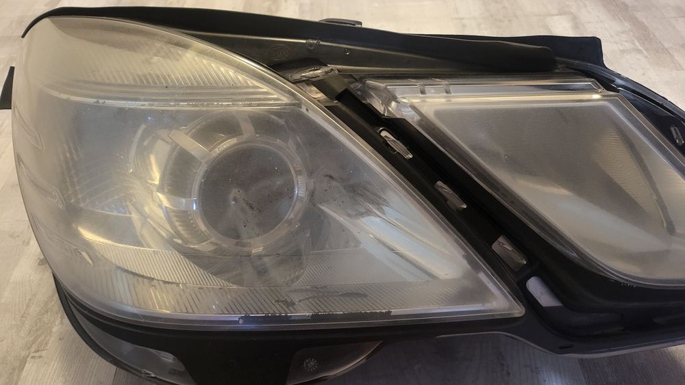 Far halogen Mercedes E Class w212
