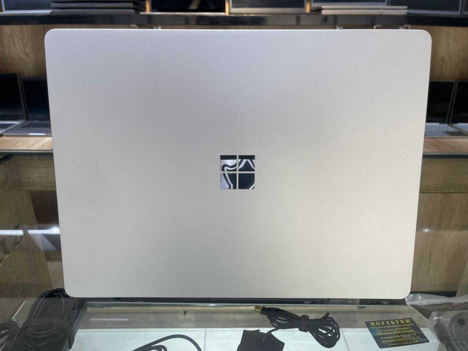 SURFACE LAPTOP GO2 CORE i5-1135G7, 8гб, 256ssd