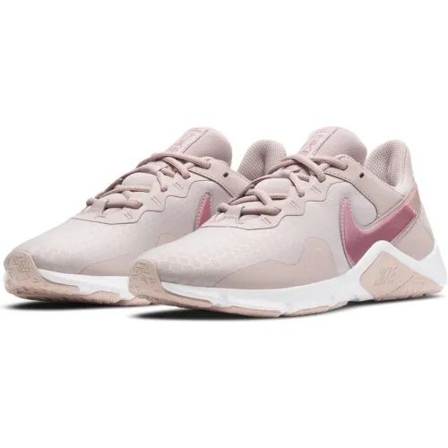 Nike legend essential 2 маратонки