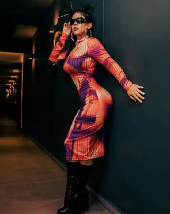 Рокля по тялото  / голо тяло 2 модела