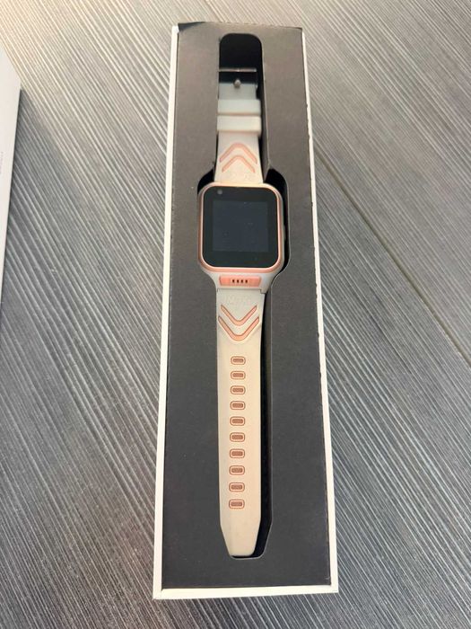 MyKi Watch 4 – като нов, в оригинална кутия