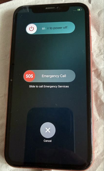 Vand IPhone XR utilizat