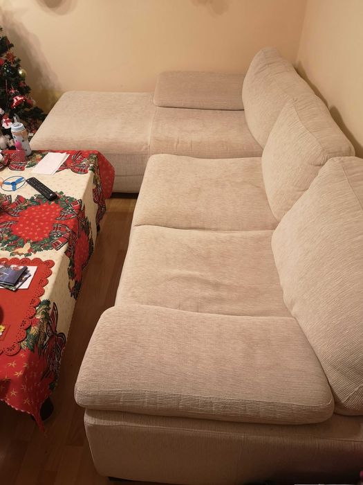 Продавам ъглов диван