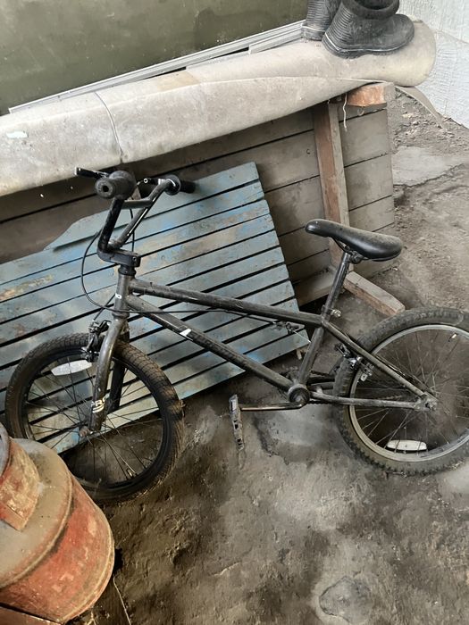 Продам два велика