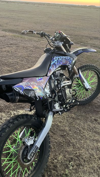 Продам эндуро 250 в идеале