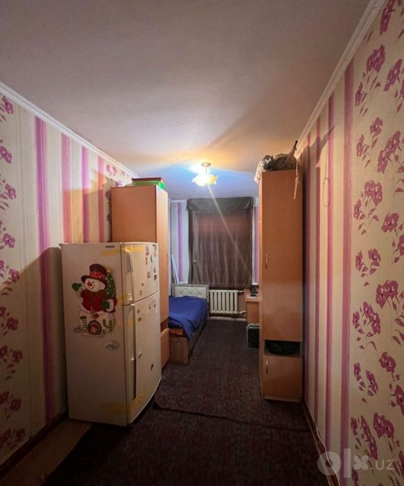 Квартира продаётся Чиланзар 10 квартал 2/4/4 ор. Медиа парк