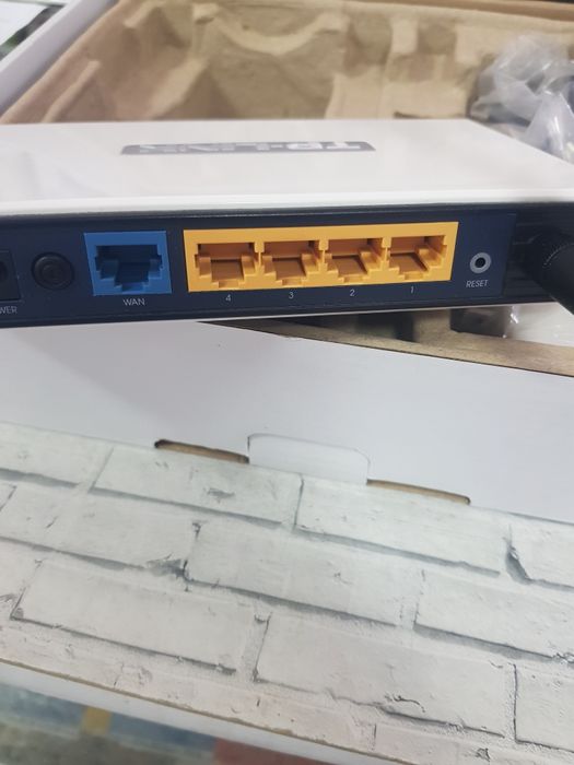 Модем  TL - WR743ND