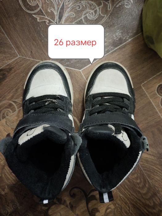 Детские вещи даром