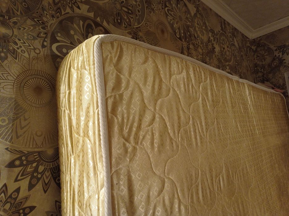 Матрас 160*200см