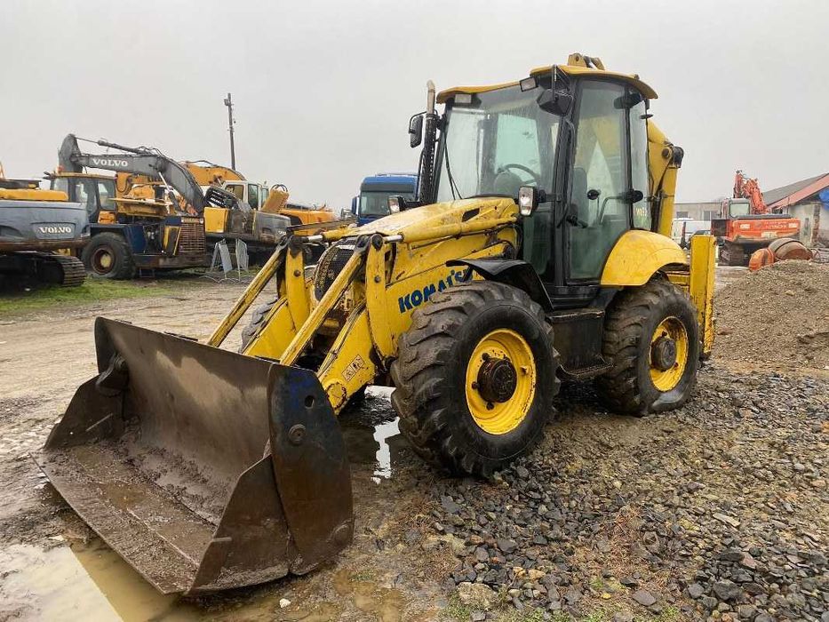 Dezmembrez buldoexcavator Komatsu WB93 S R5EO-piese de schimb Komatsu